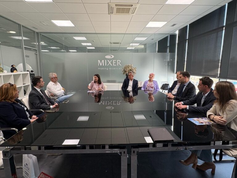 mixer-visita-consejera-bienestar-social
